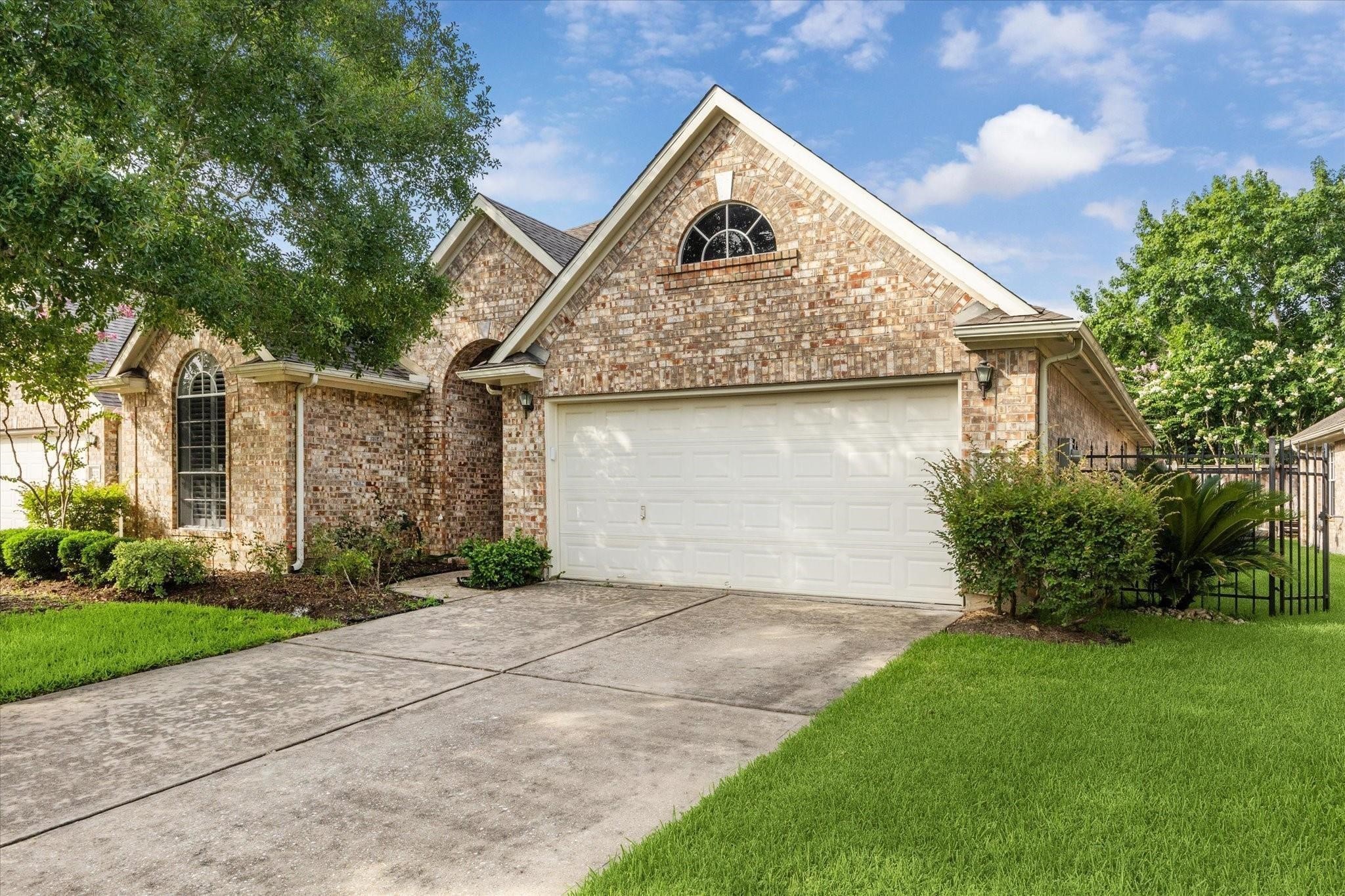 12319 Georgetown Park Court, Pasadena, TX 77058 12319 Georgetown Park Court, Pasadena, TX 77058