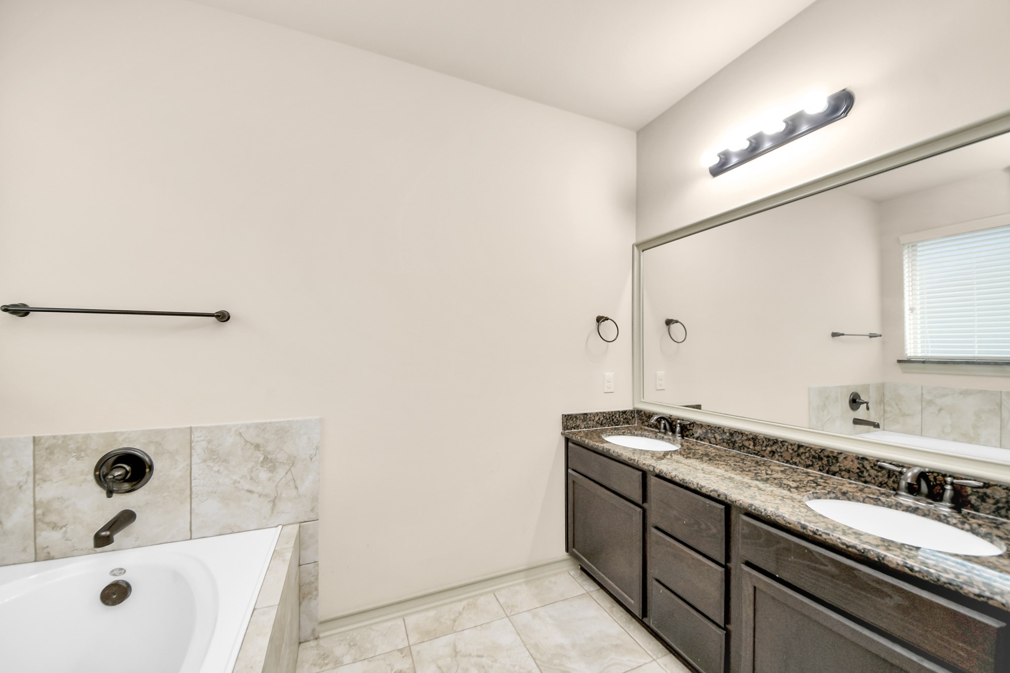 2339 Argos Drive, Missouri City, TX 77459