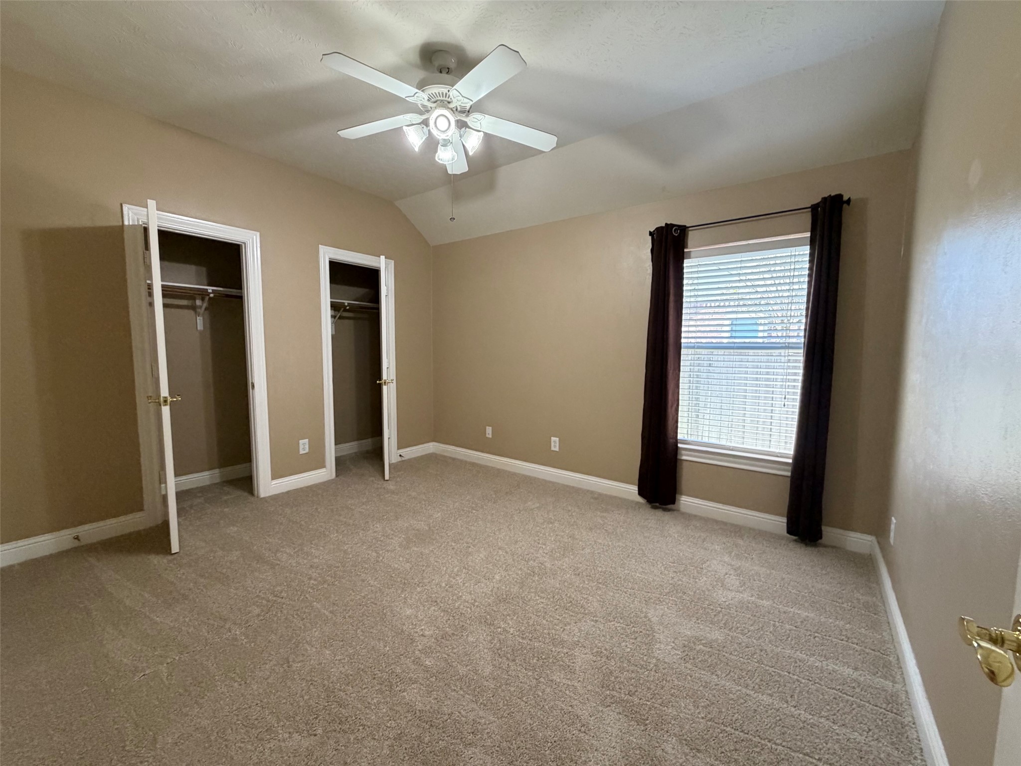 3303 Thistlegrove Lane, Sugar Land, TX 77498