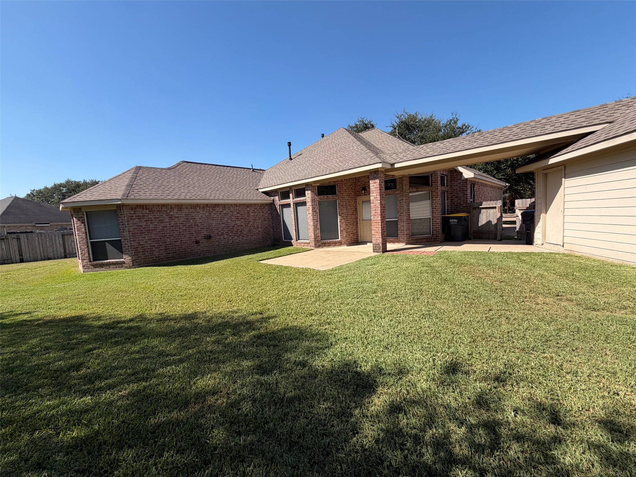 3303 Thistlegrove Lane, Sugar Land, TX 77498