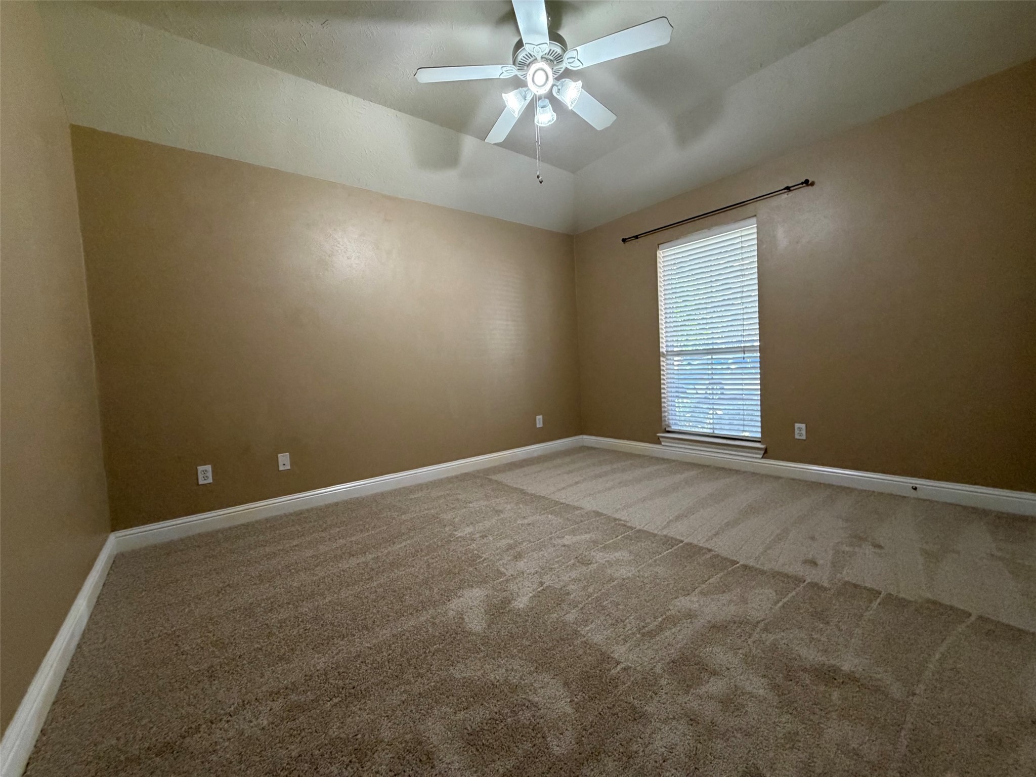 3303 Thistlegrove Lane, Sugar Land, TX 77498