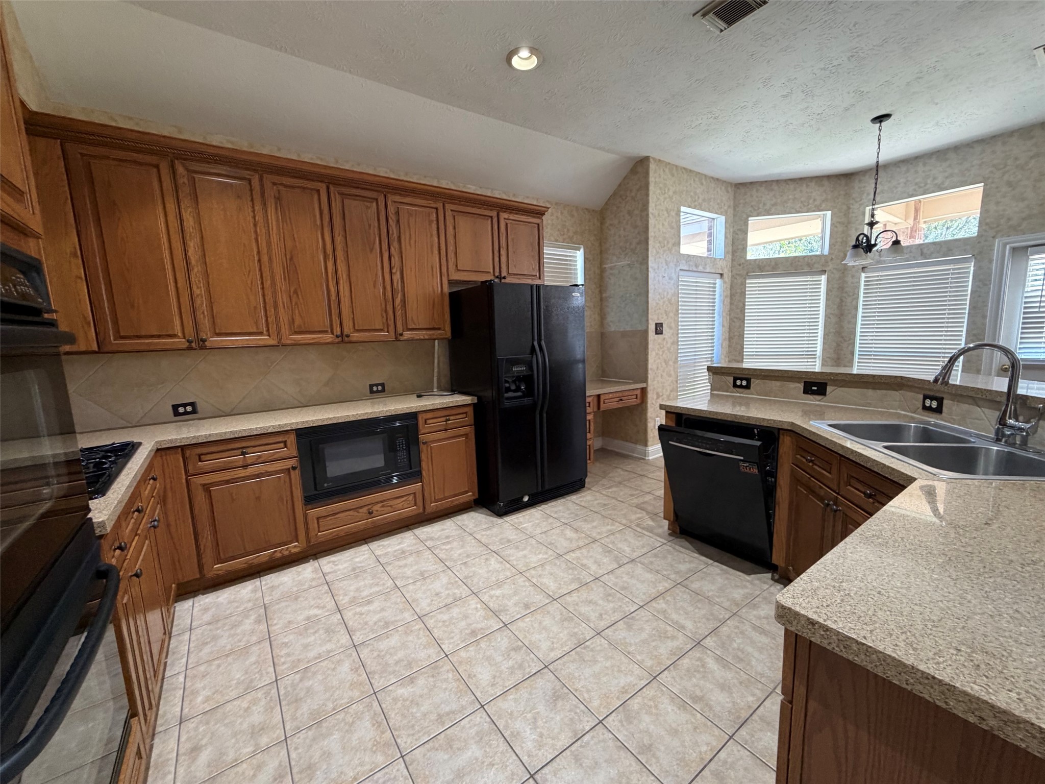 3303 Thistlegrove Lane, Sugar Land, TX 77498