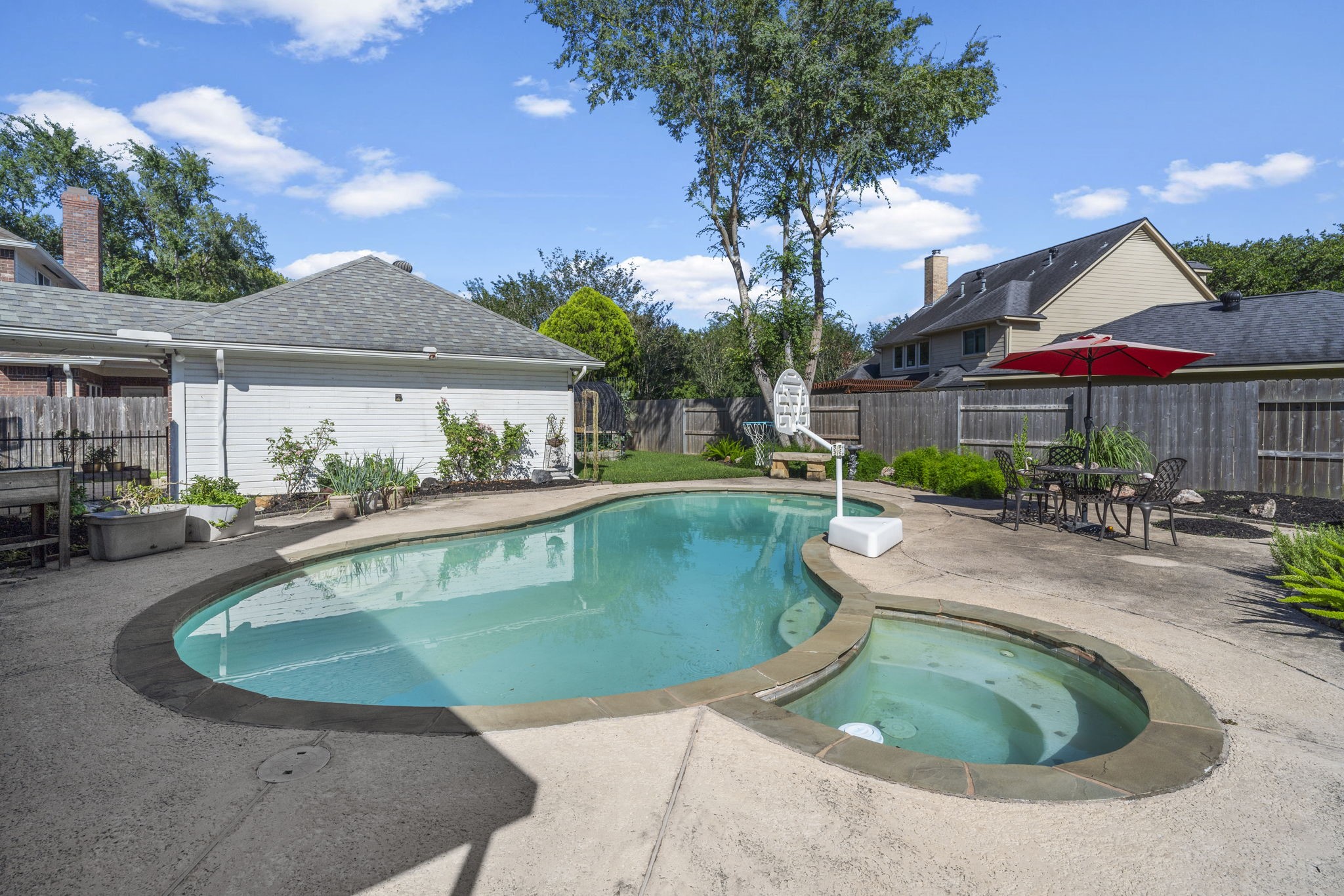 Just in time for summer, refreshing pool and spa.