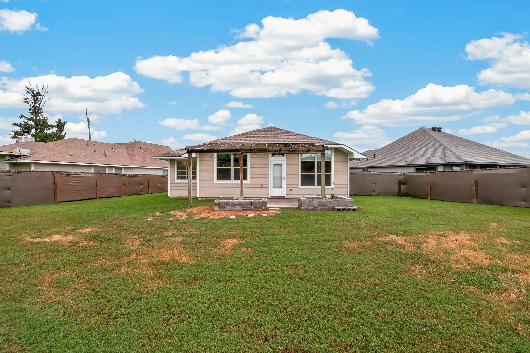 143 Brocks Lane, Montgomery, TX 77356