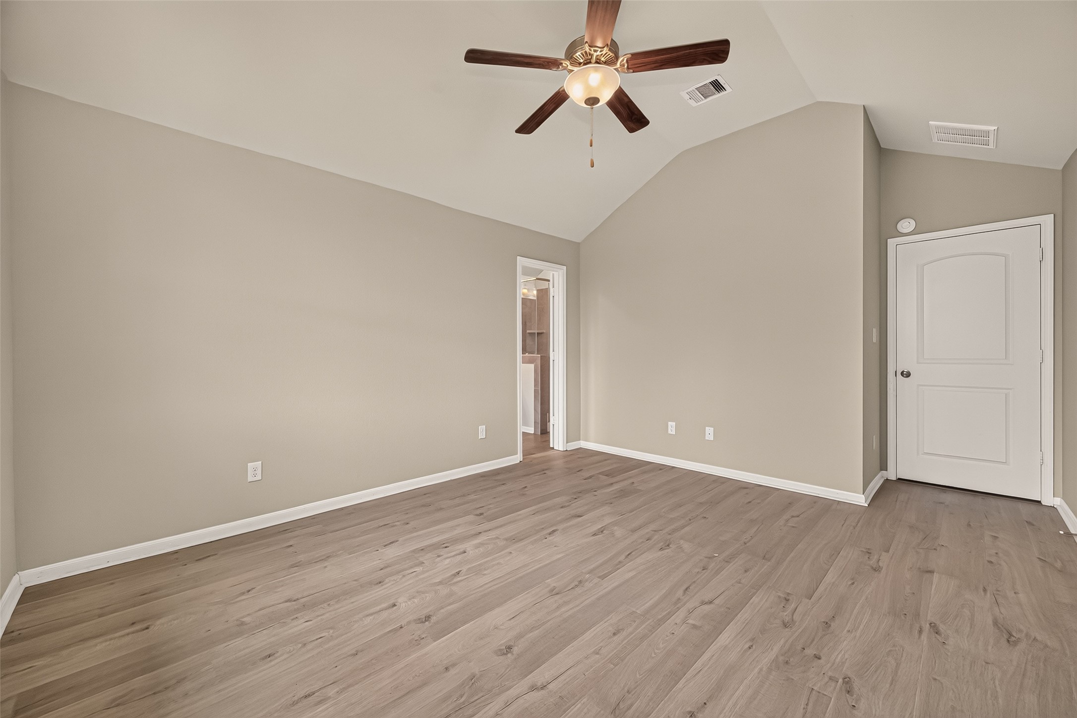 143 Brocks Lane, Montgomery, TX 77356