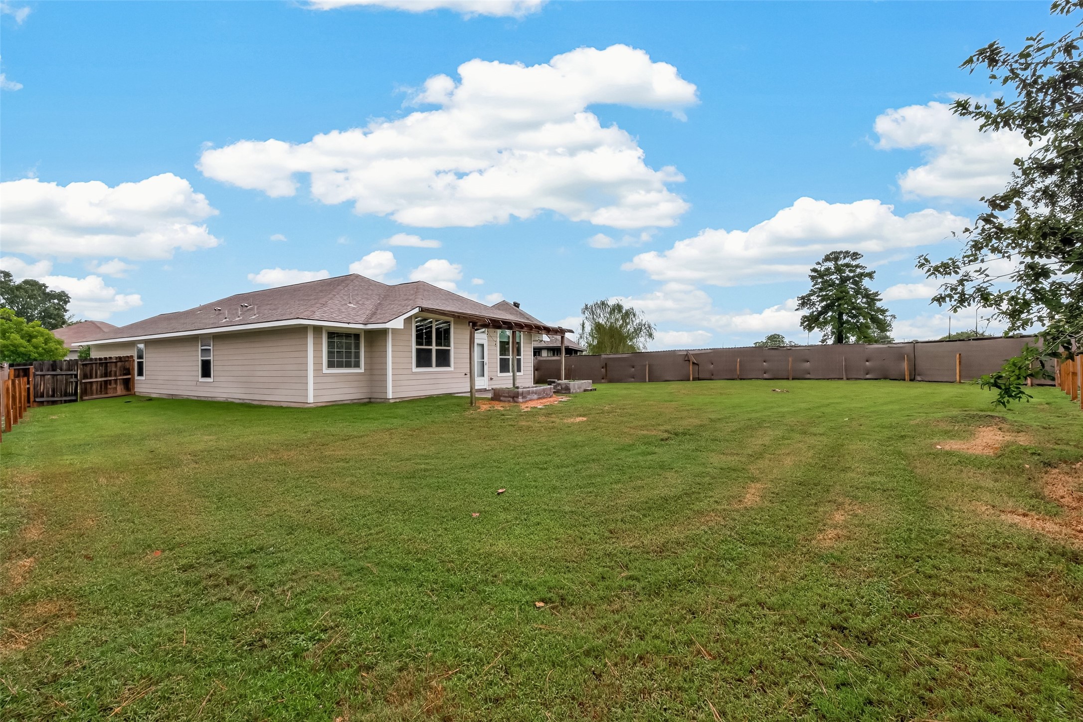 143 Brocks Lane, Montgomery, TX 77356