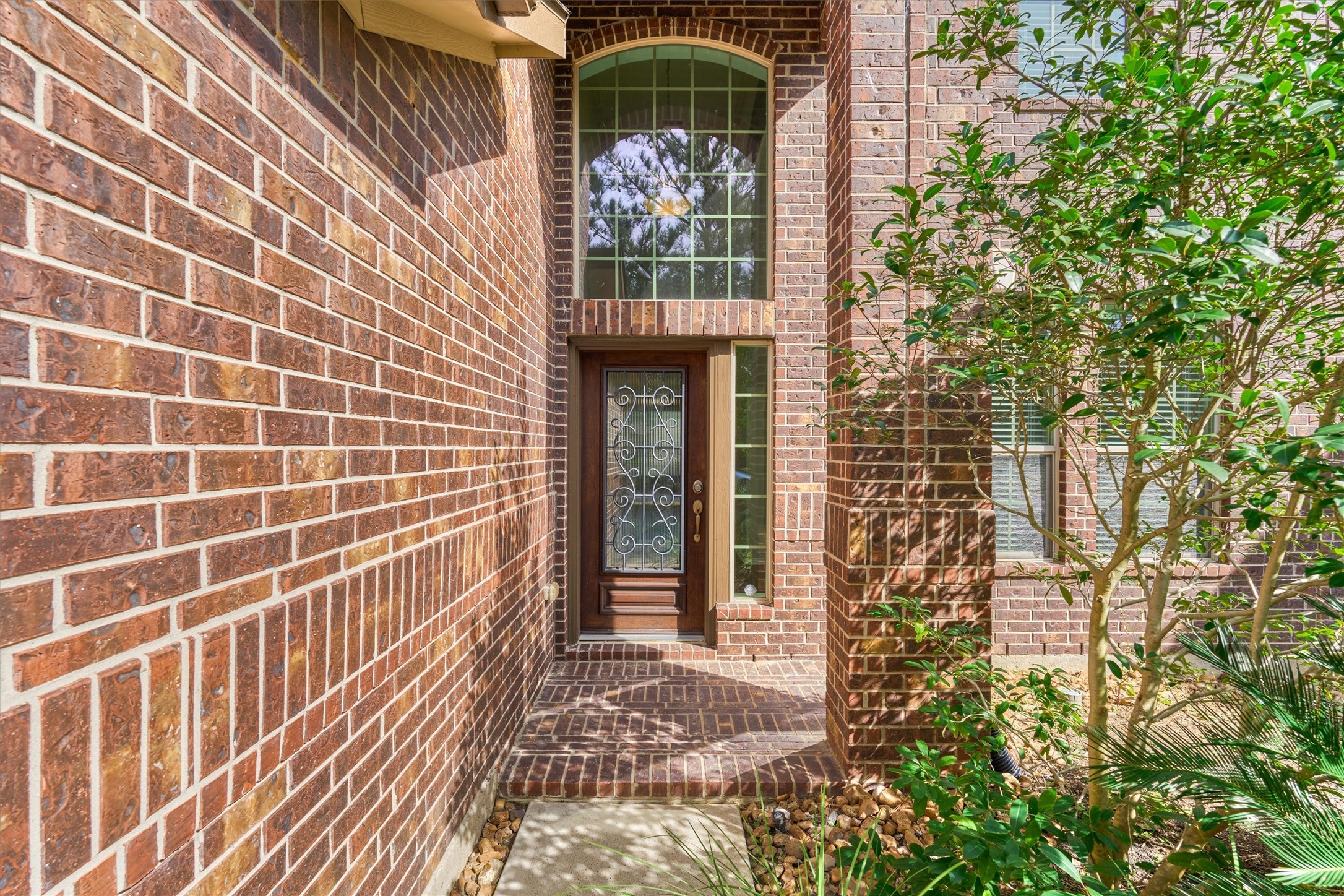 26 Black Swan Court, The Woodlands, TX 77354