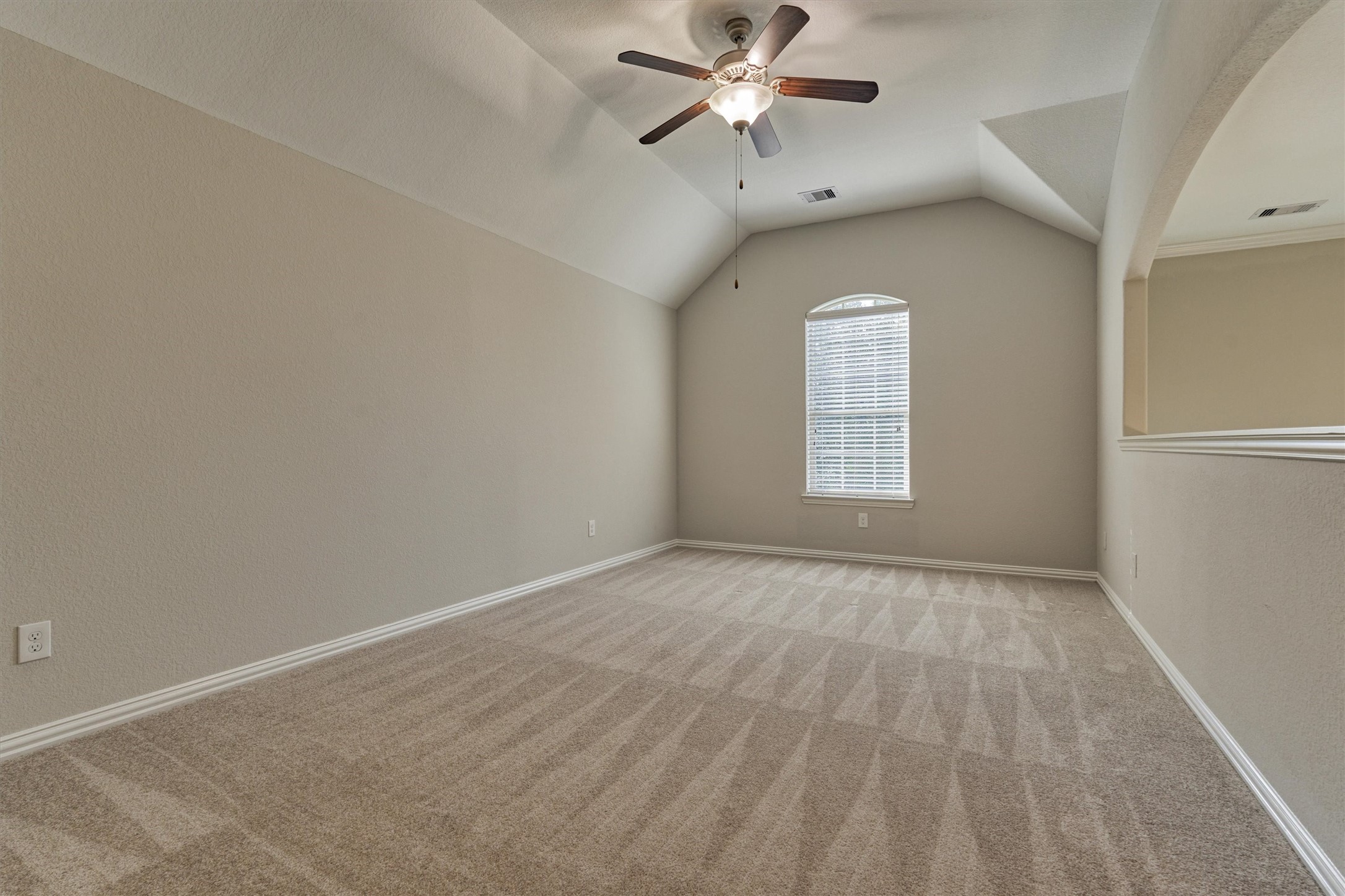 26 Black Swan Court, The Woodlands, TX 77354