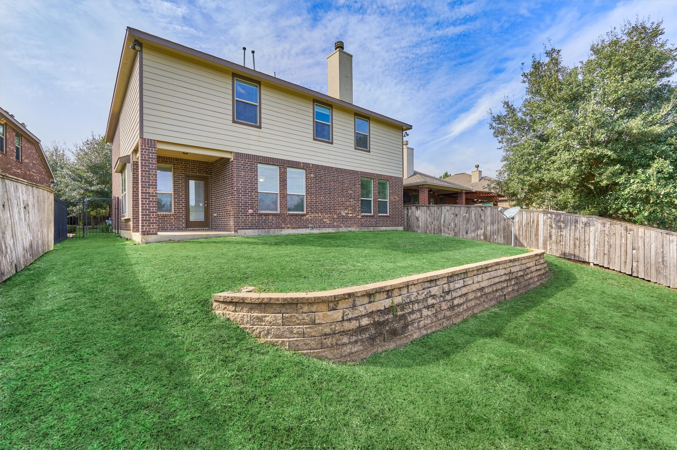 26 Black Swan Court, The Woodlands, TX 77354