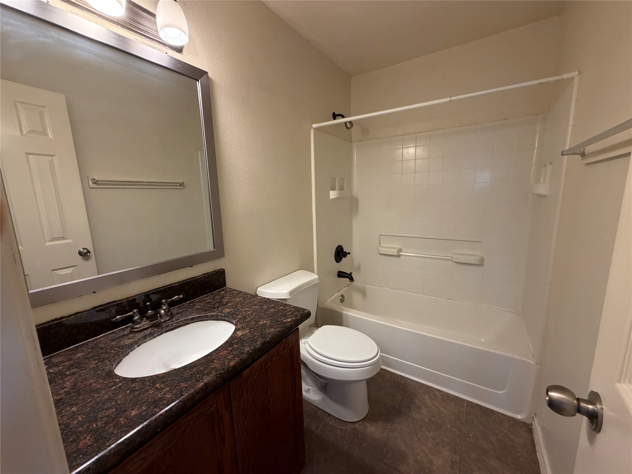 12711 Rio Nueces Lane, Rosharon, TX 77583