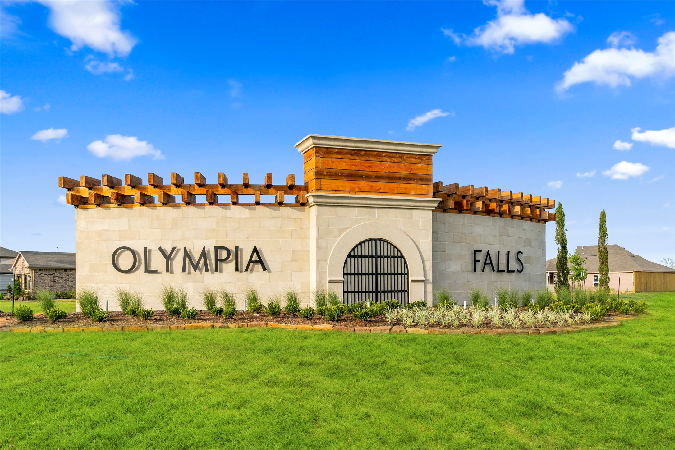 Olympia Falls is conveniently located near Fort Bend Pkwy. Toll Rd., South Hwy. 6, Sam Houston Tollway and I-69. Olympia Falls is conveniently located near Fort Bend Pkwy. Toll Rd., South Hwy. 6, Sam Houston Tollway and I-69.