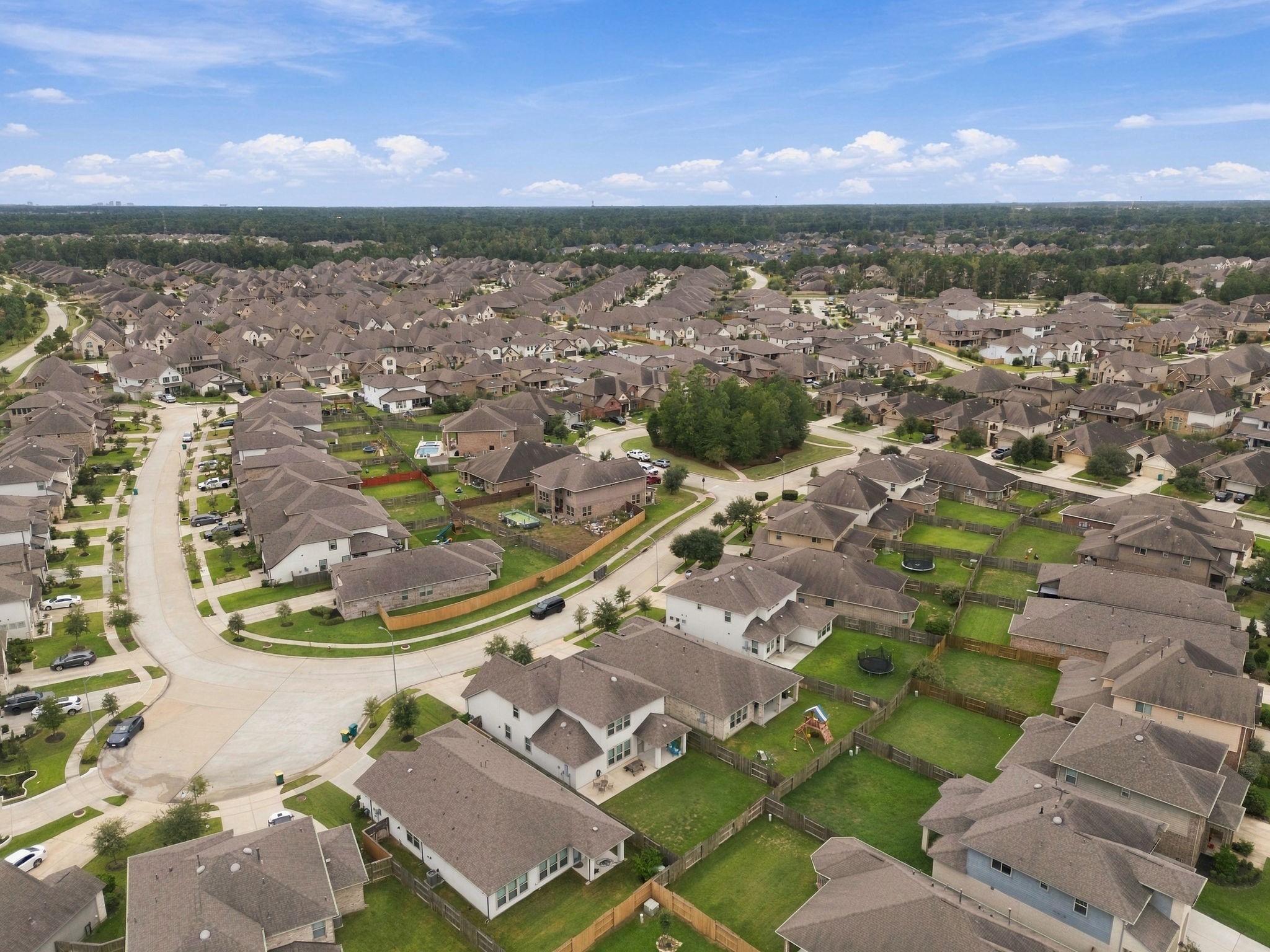 Notice the green area in the middle right of the photo, a perfect place to walk to and relax your mind.