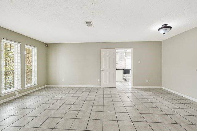 11451 Gracechurch Drive, Houston, TX 77066