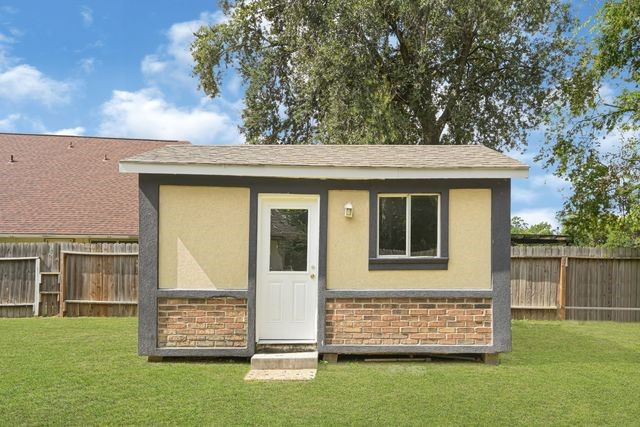 11451 Gracechurch Drive, Houston, TX 77066