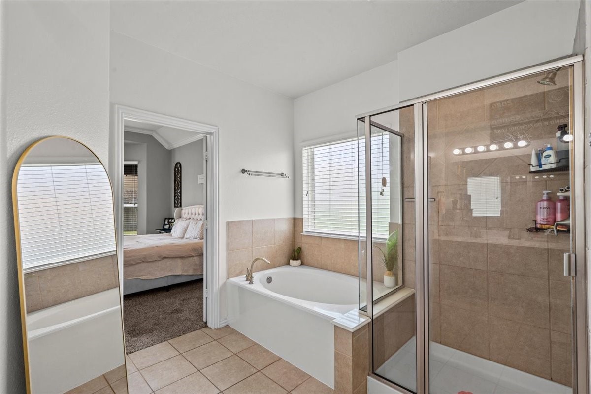 2871 Ginger Cove Lane, Dickinson, TX 77539
