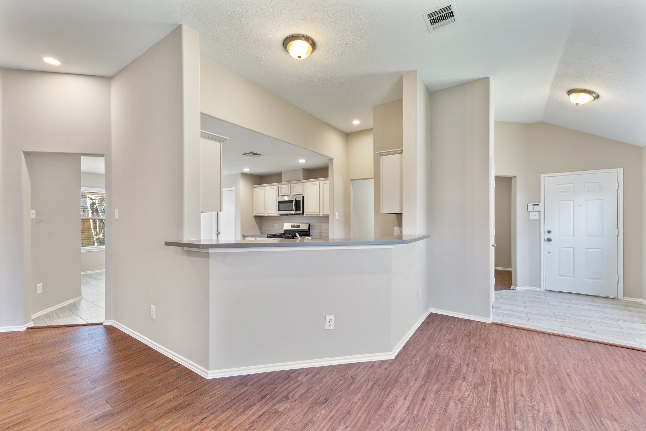 1111 Magnolia Dale Drive, Fresno, TX 77545