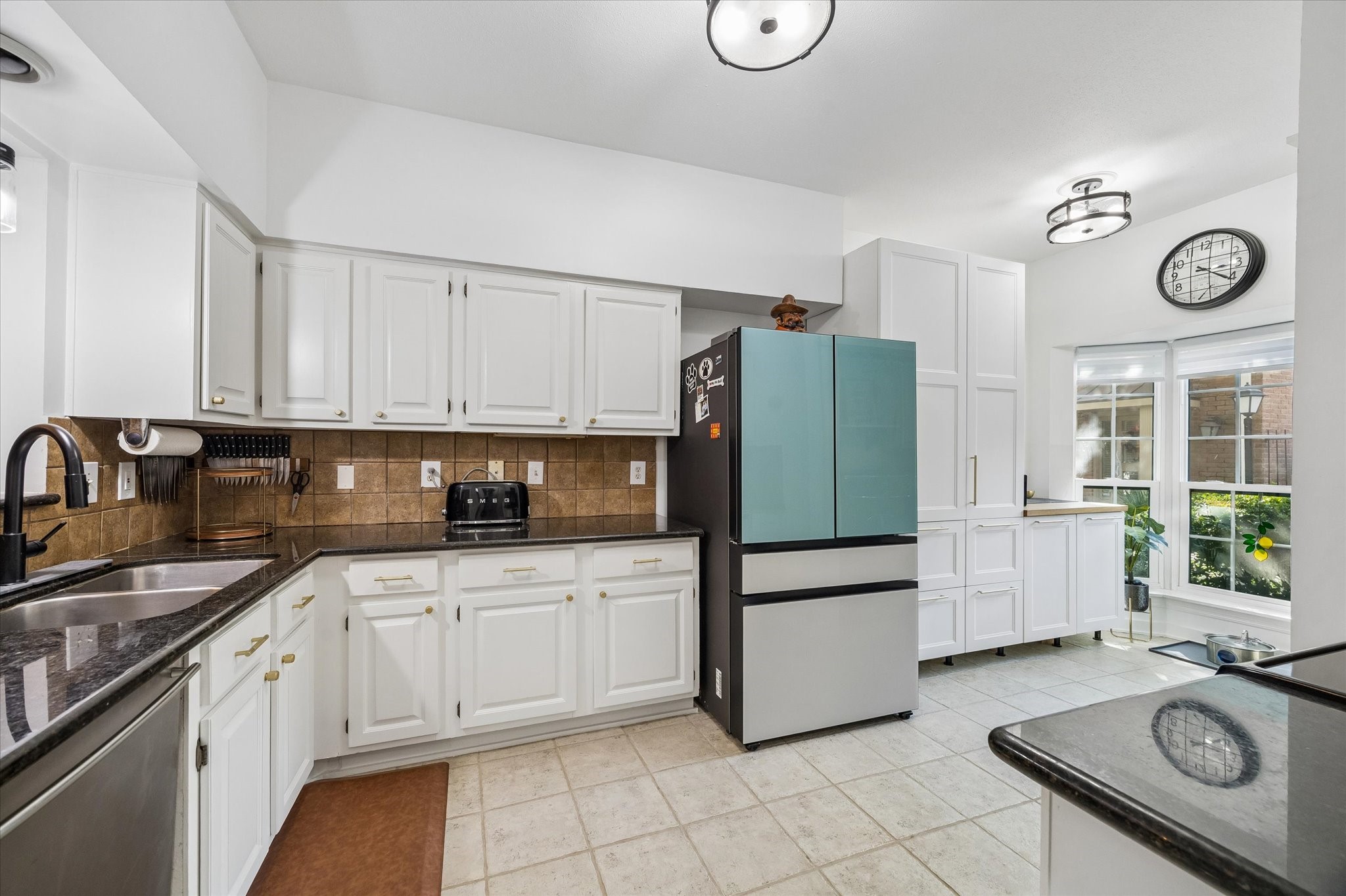 Kitchen with ample counter and cabinet space
