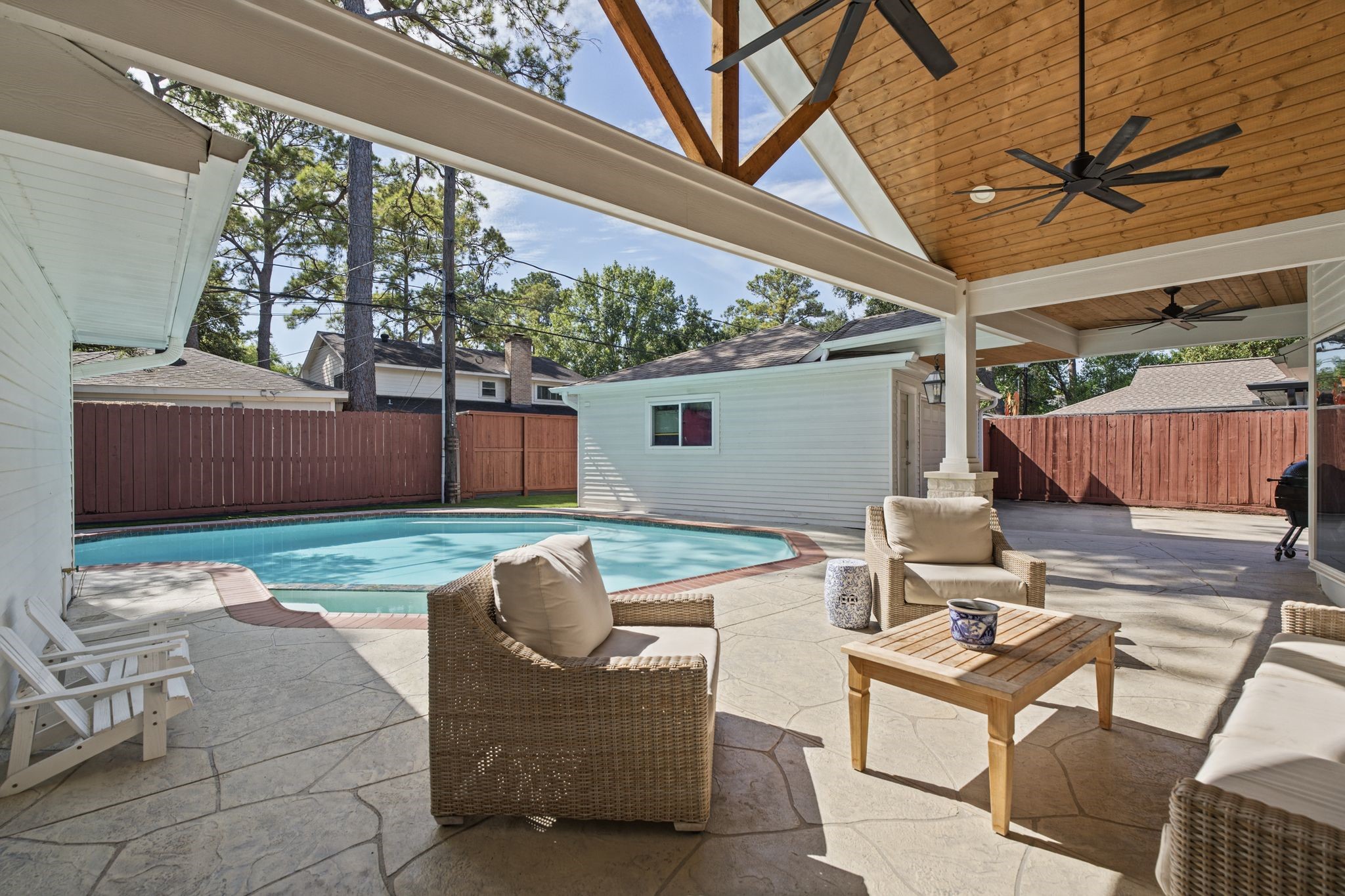 13711 Kingsride Lane, Houston, TX 77079