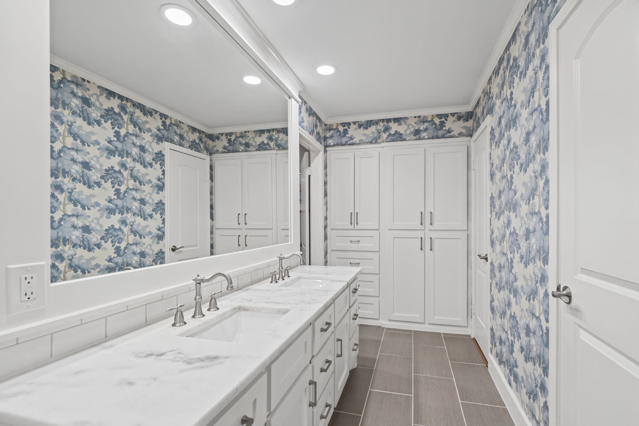 Rare floorplan -  includes two walk-in closets