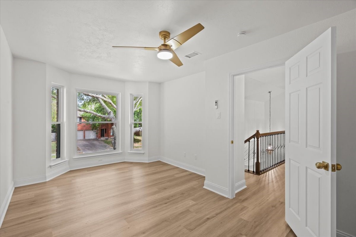 1704 San Jose Street, Friendswood, TX 77546