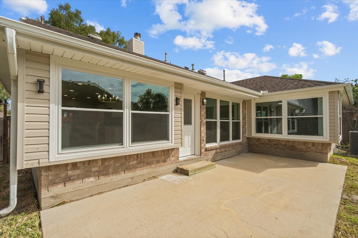 1704 San Jose Street, Friendswood, TX 77546