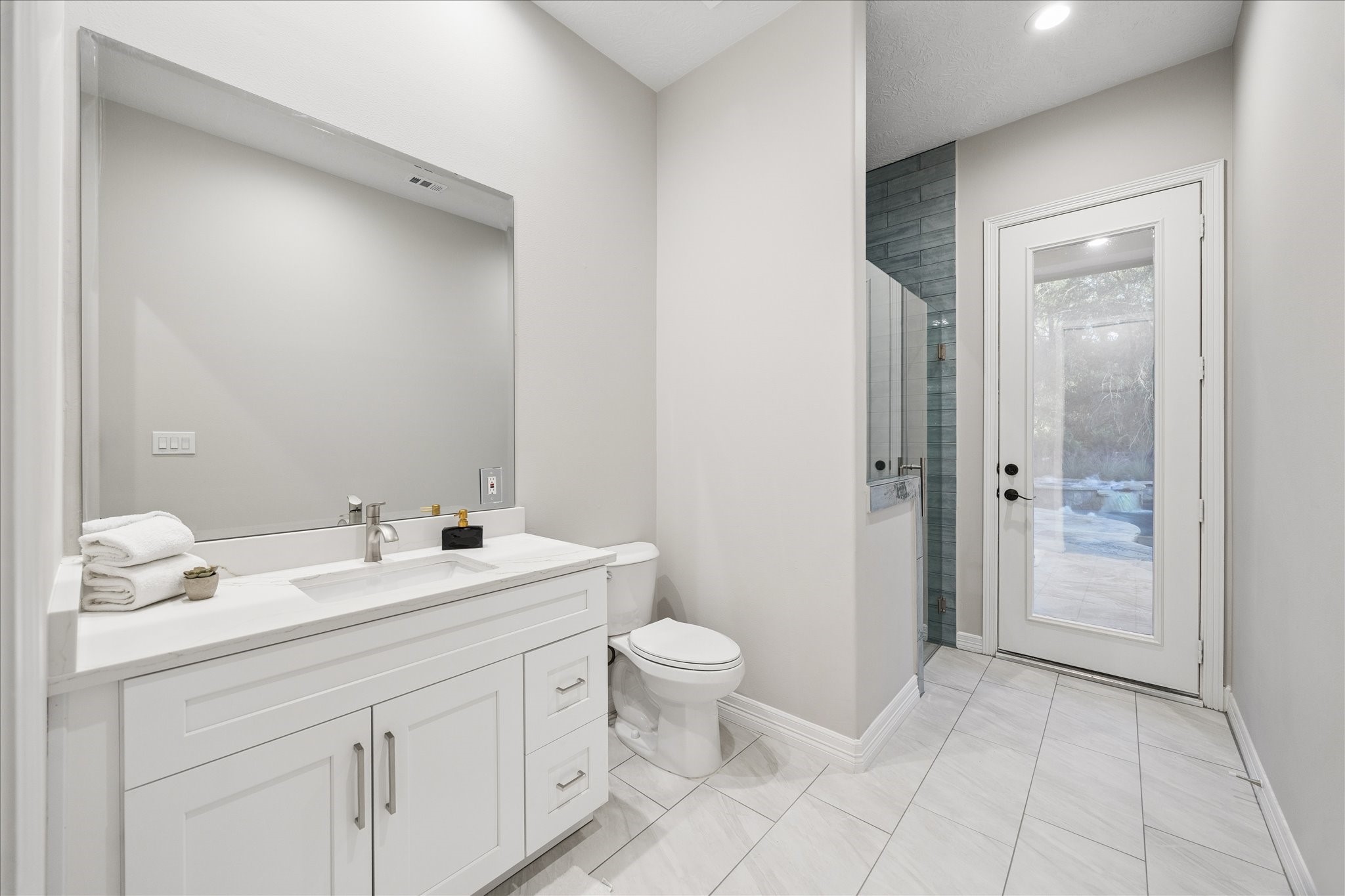 3710 Chateau Cove, Spring, TX 77386