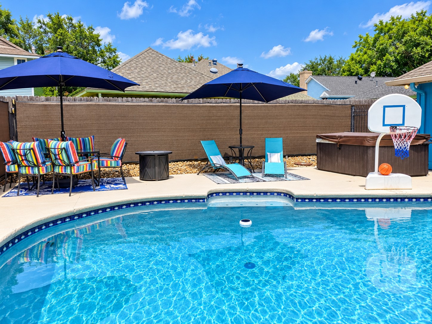606 Tudor Court, Deer Park, TX 77536