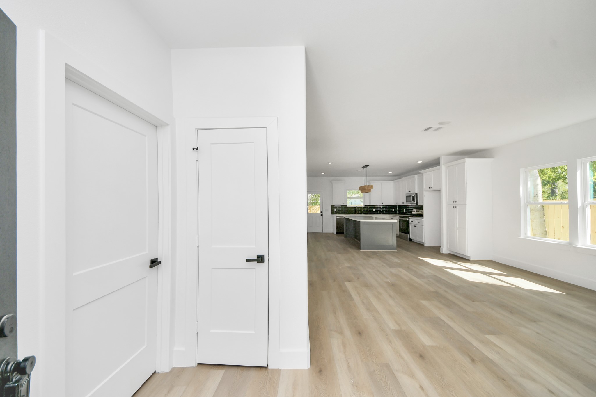 8235 Canyon Street, Houston, TX 77051