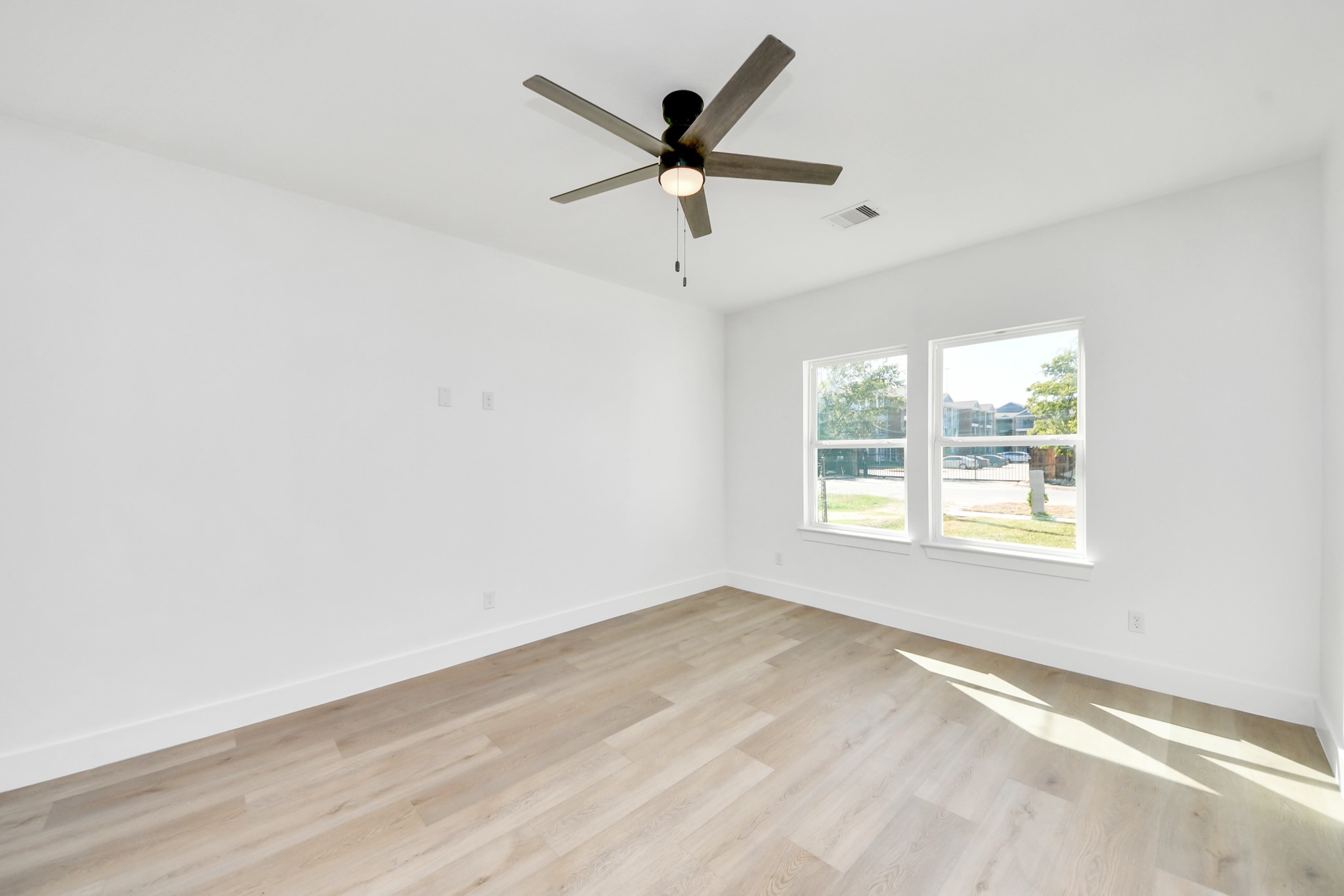 8235 Canyon Street, Houston, TX 77051