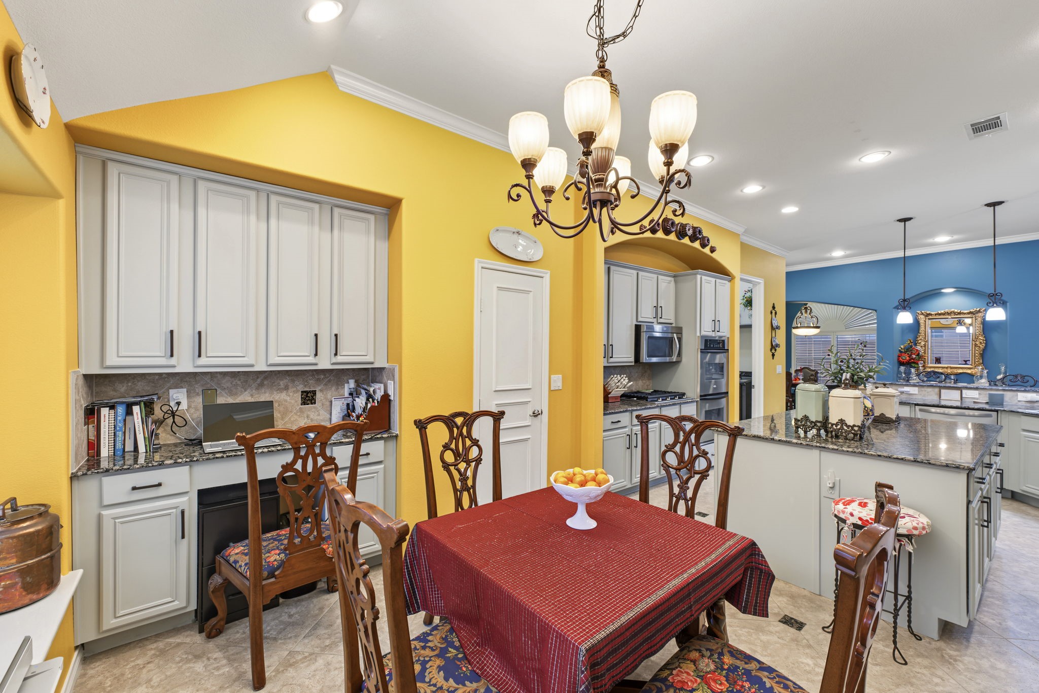 15206 Scenic Forest Drive, Conroe, TX 77384