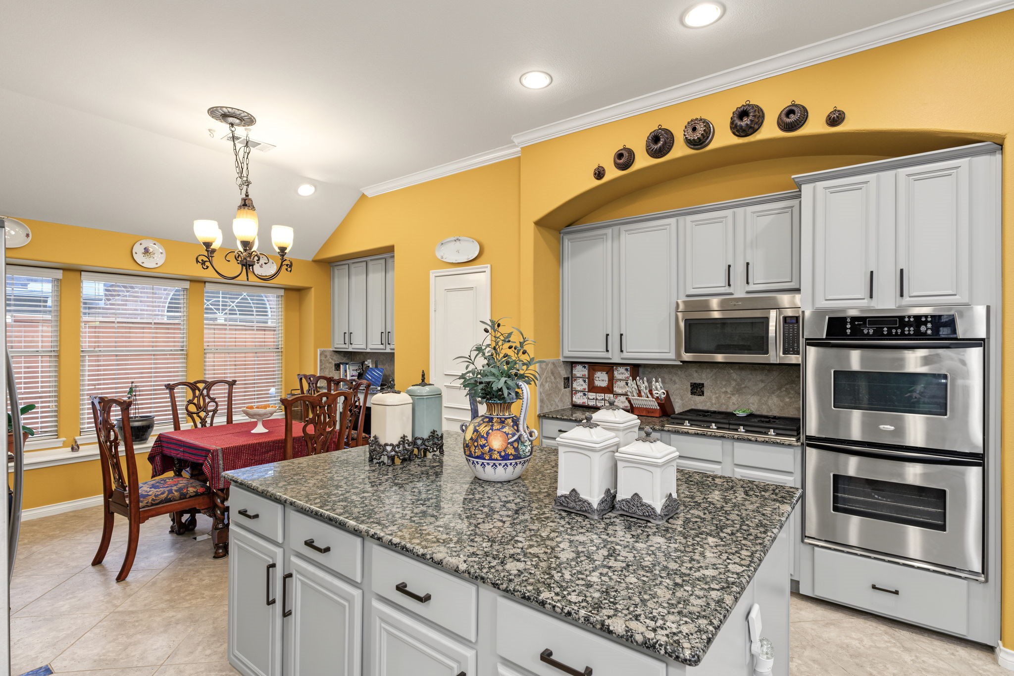 15206 Scenic Forest Drive, Conroe, TX 77384