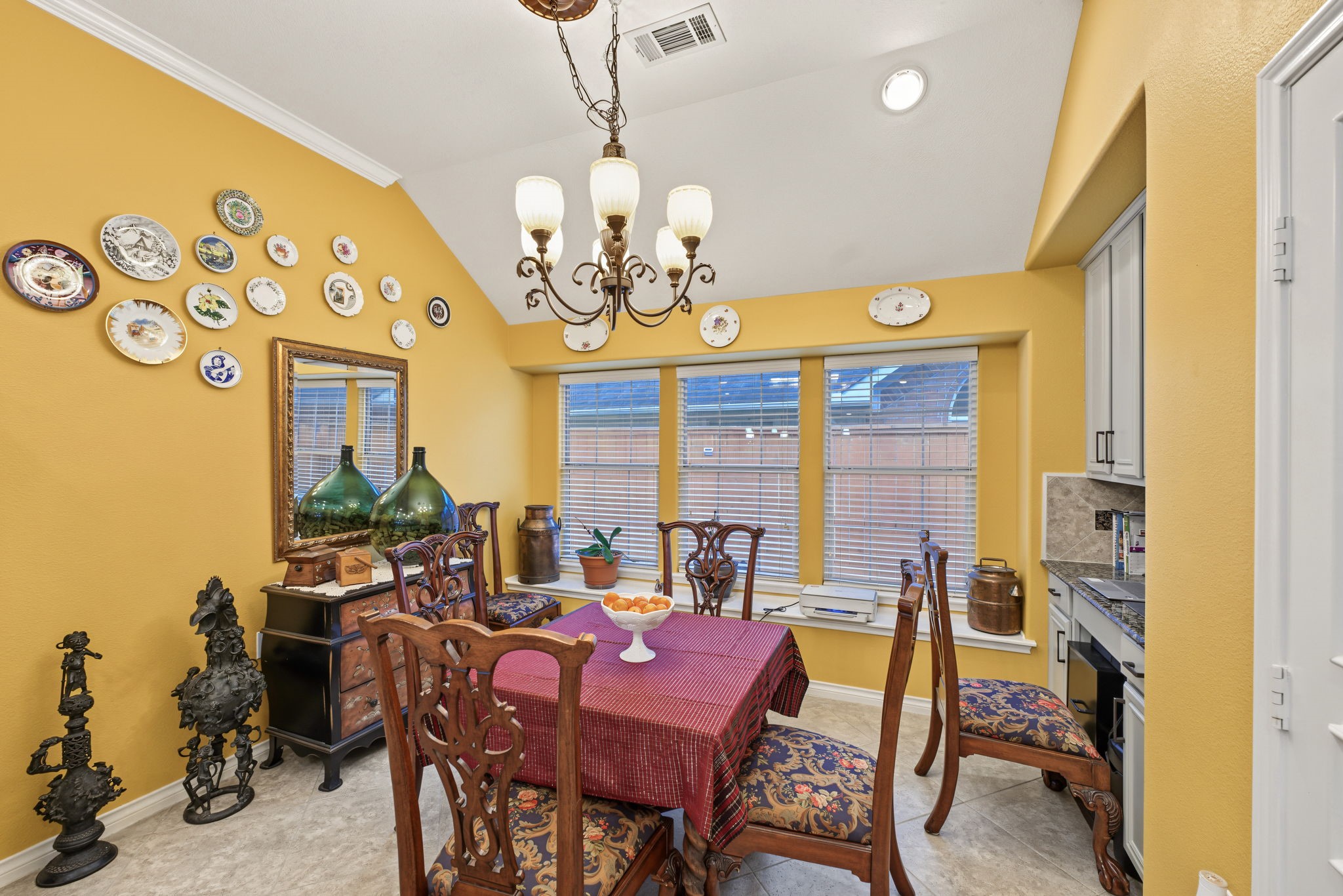 15206 Scenic Forest Drive, Conroe, TX 77384