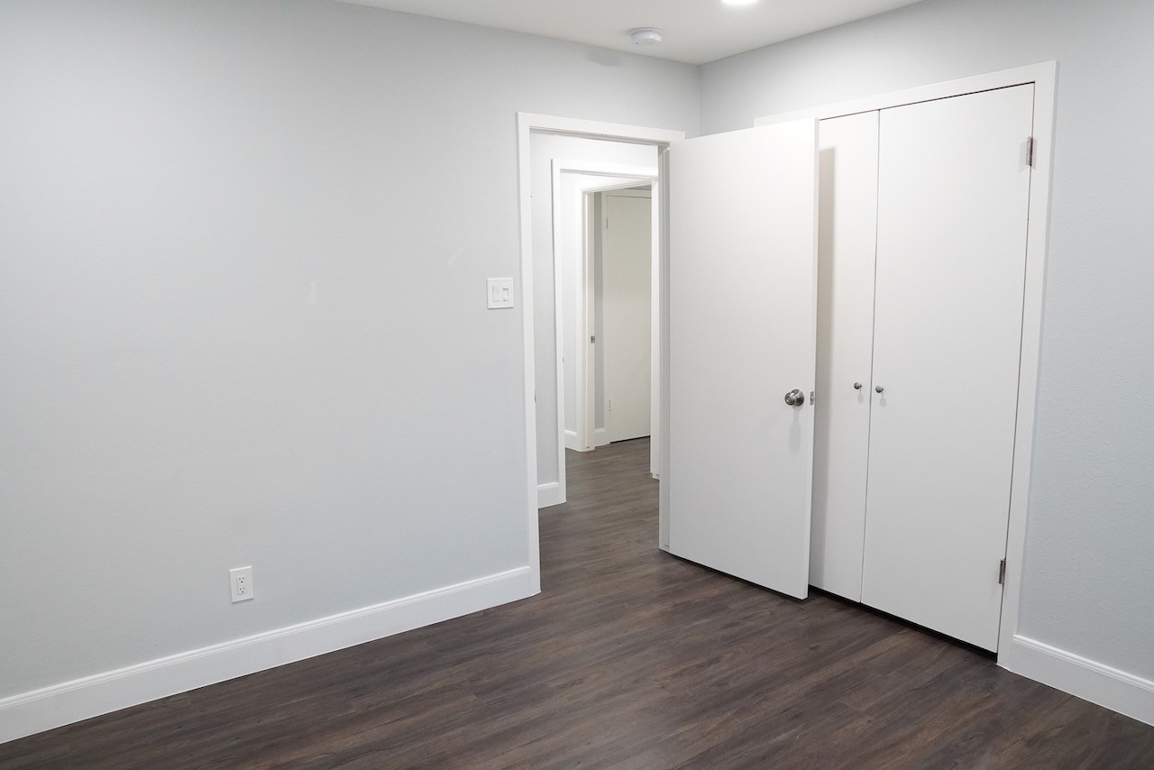 5715 Portal Drive, Houston, TX 77096