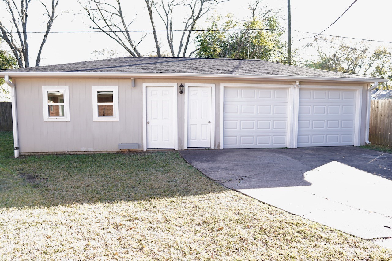 5715 Portal Drive, Houston, TX 77096