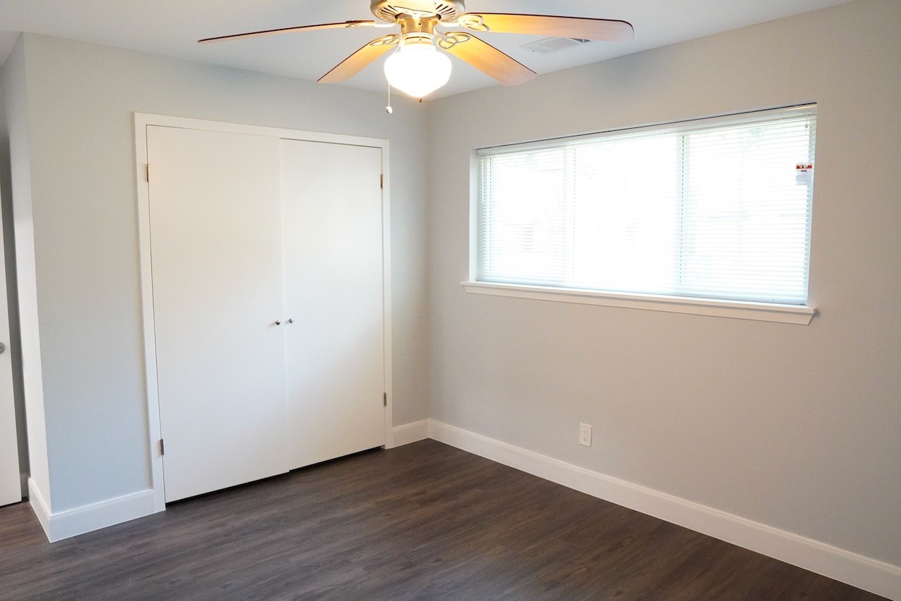 5715 Portal Drive, Houston, TX 77096