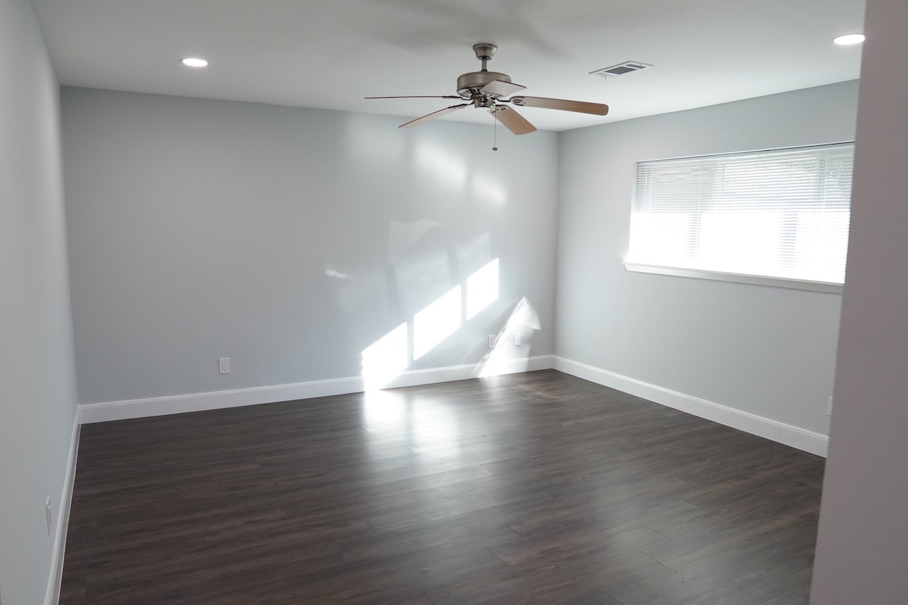 5715 Portal Drive, Houston, TX 77096