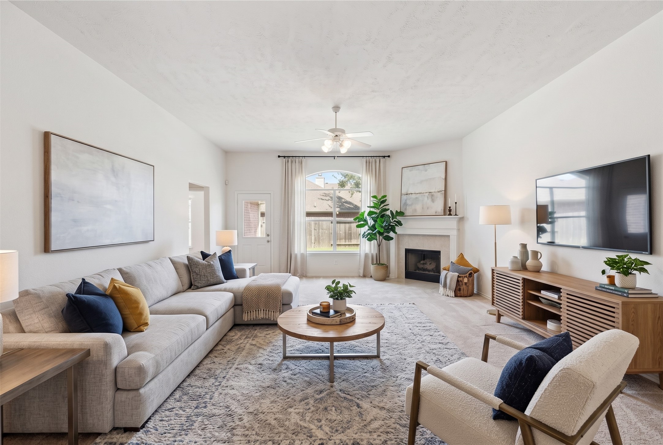 Living Room (virtually staged)