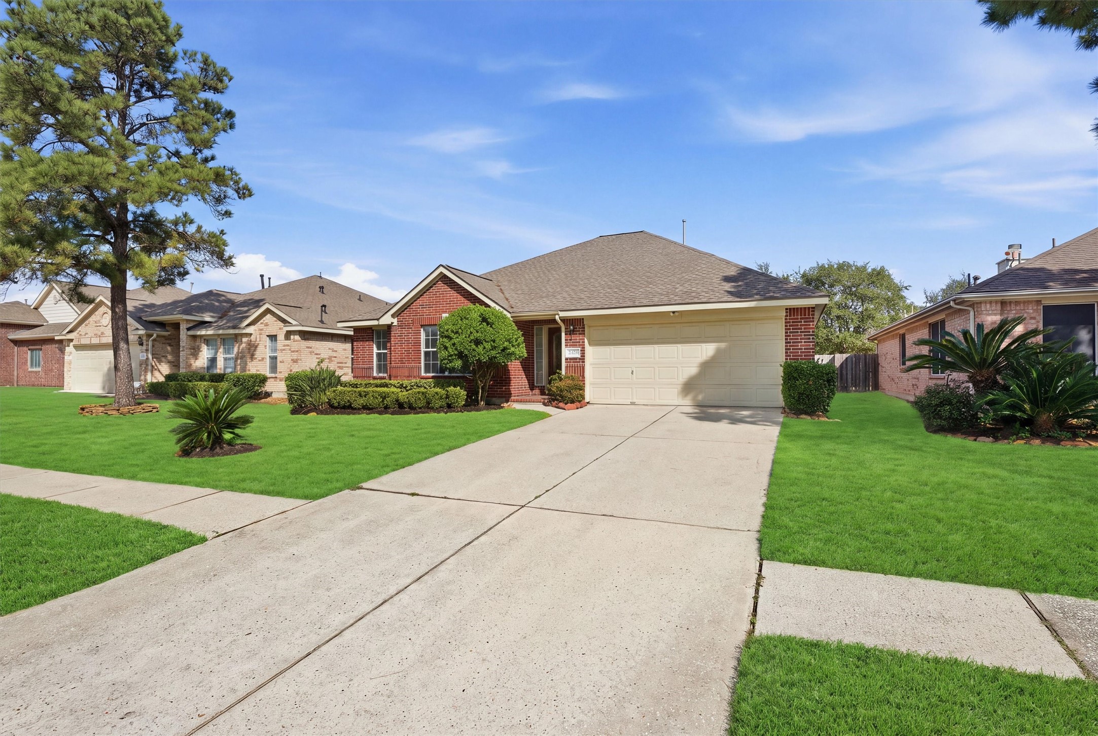 2426 Floral Ridge Drive, Spring, TX 77388