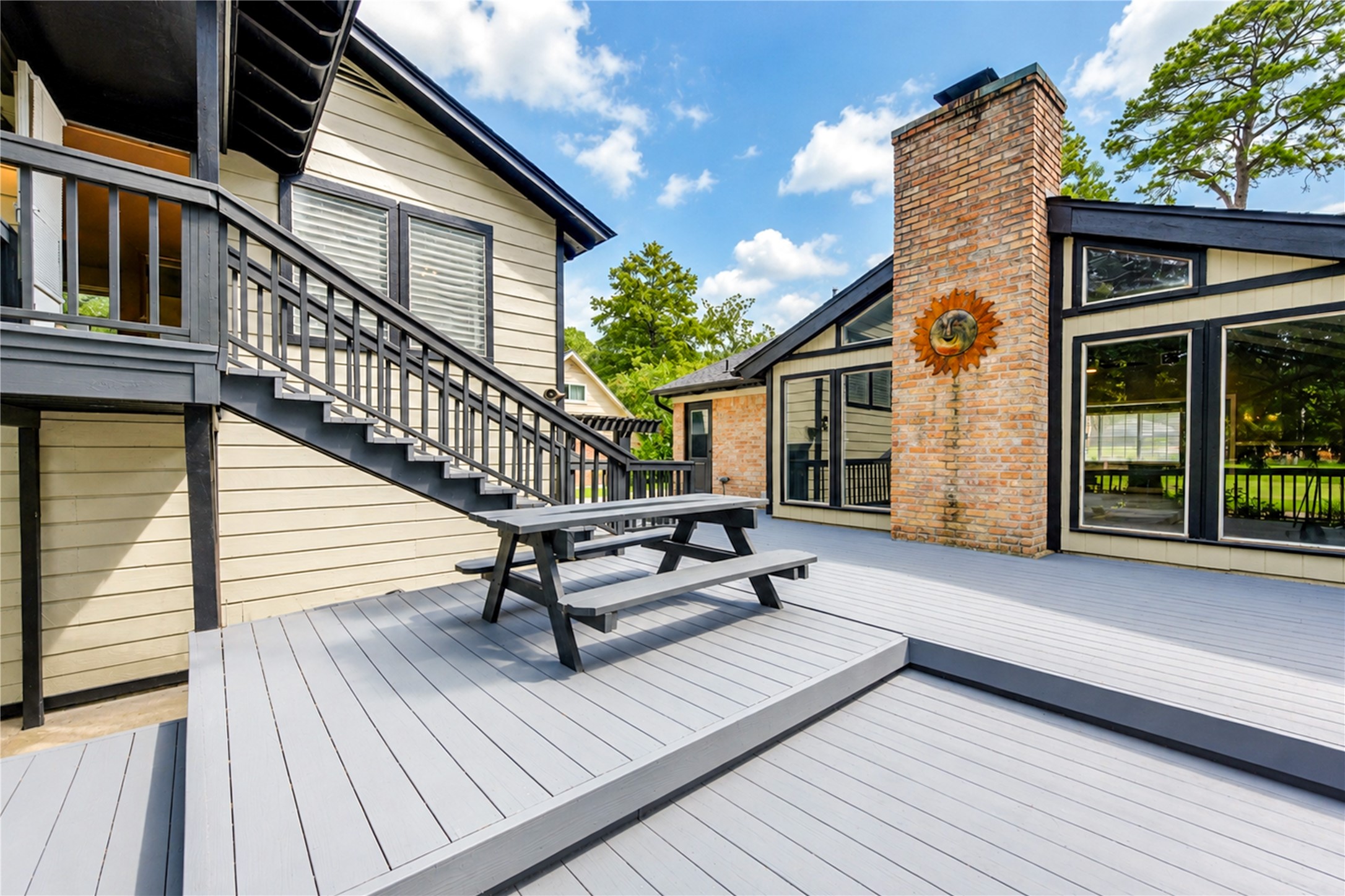 Expansive Outdoor Deck