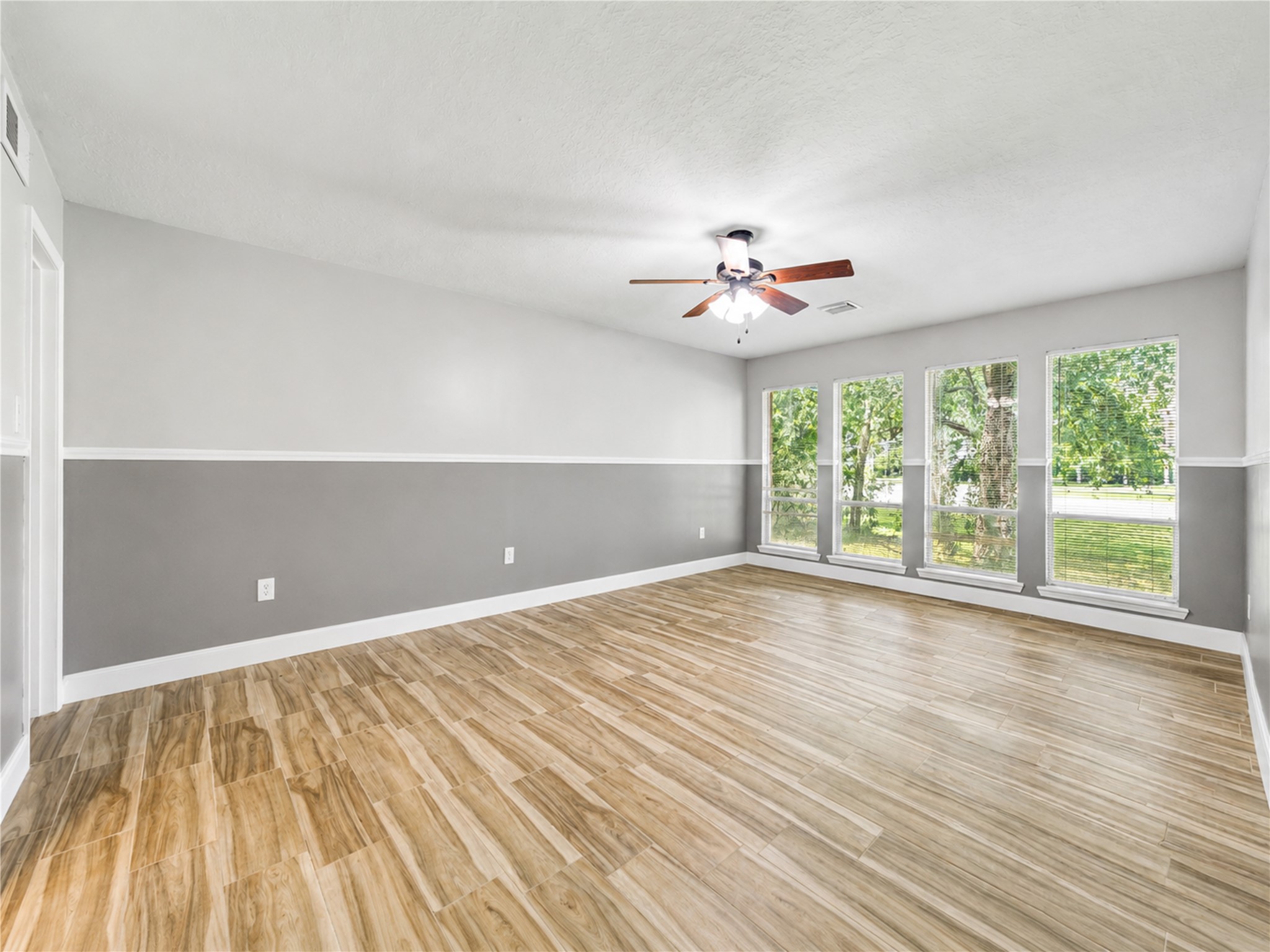 Oversized Primary Bedroom