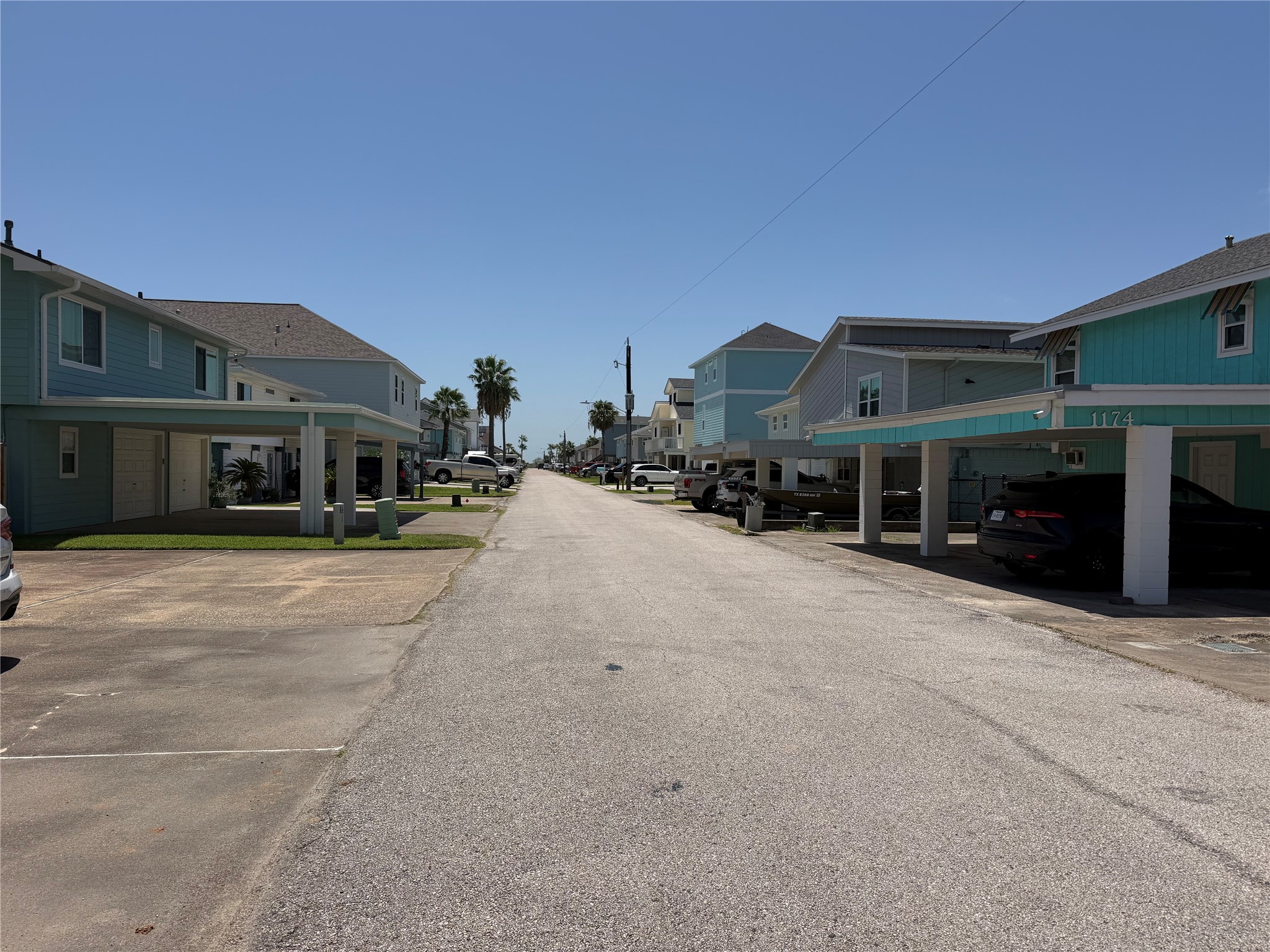 1173 Sailfish, Bayou Vista, TX 77563