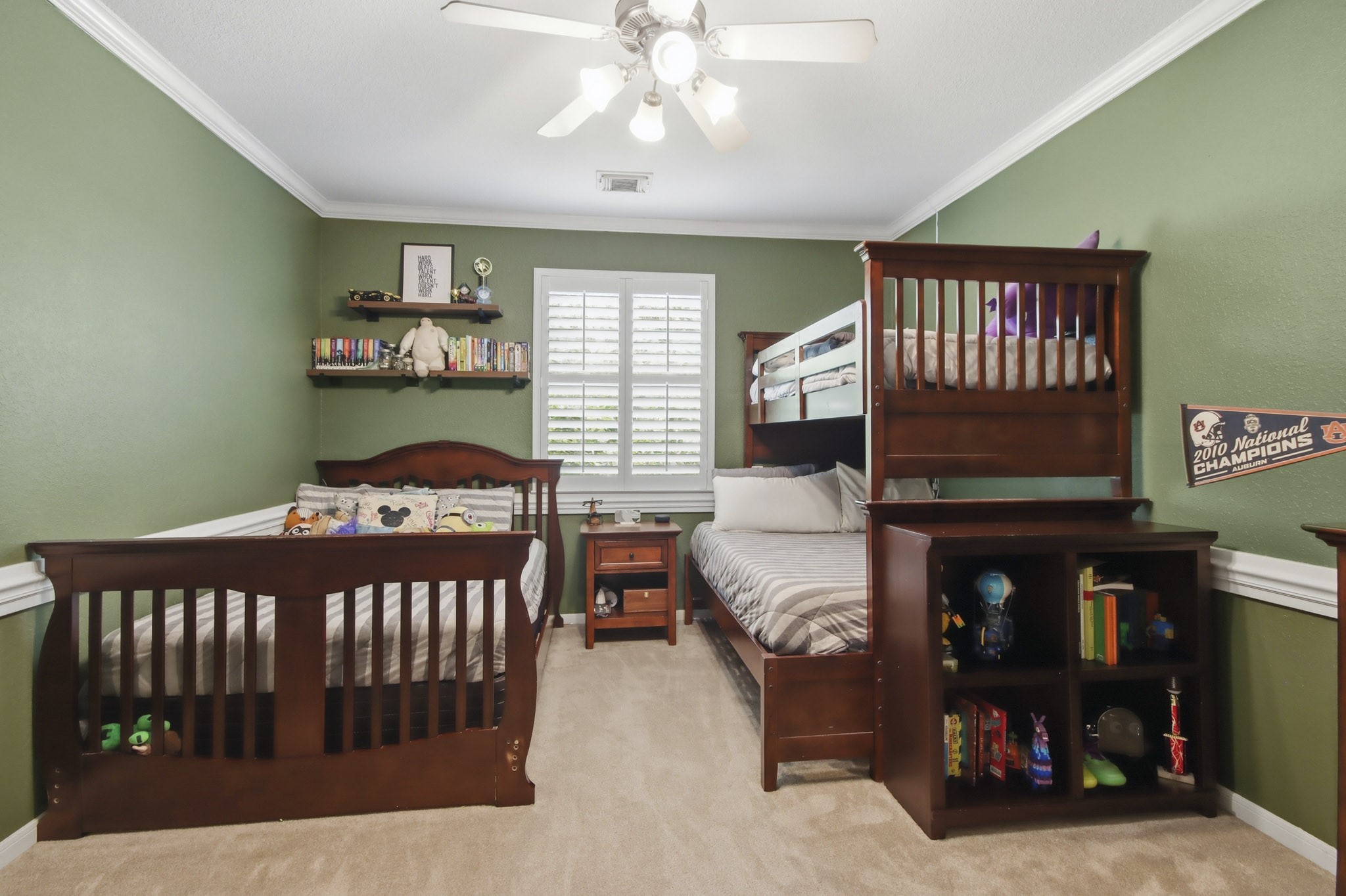 Oversized upstairs secondary bedroom.
