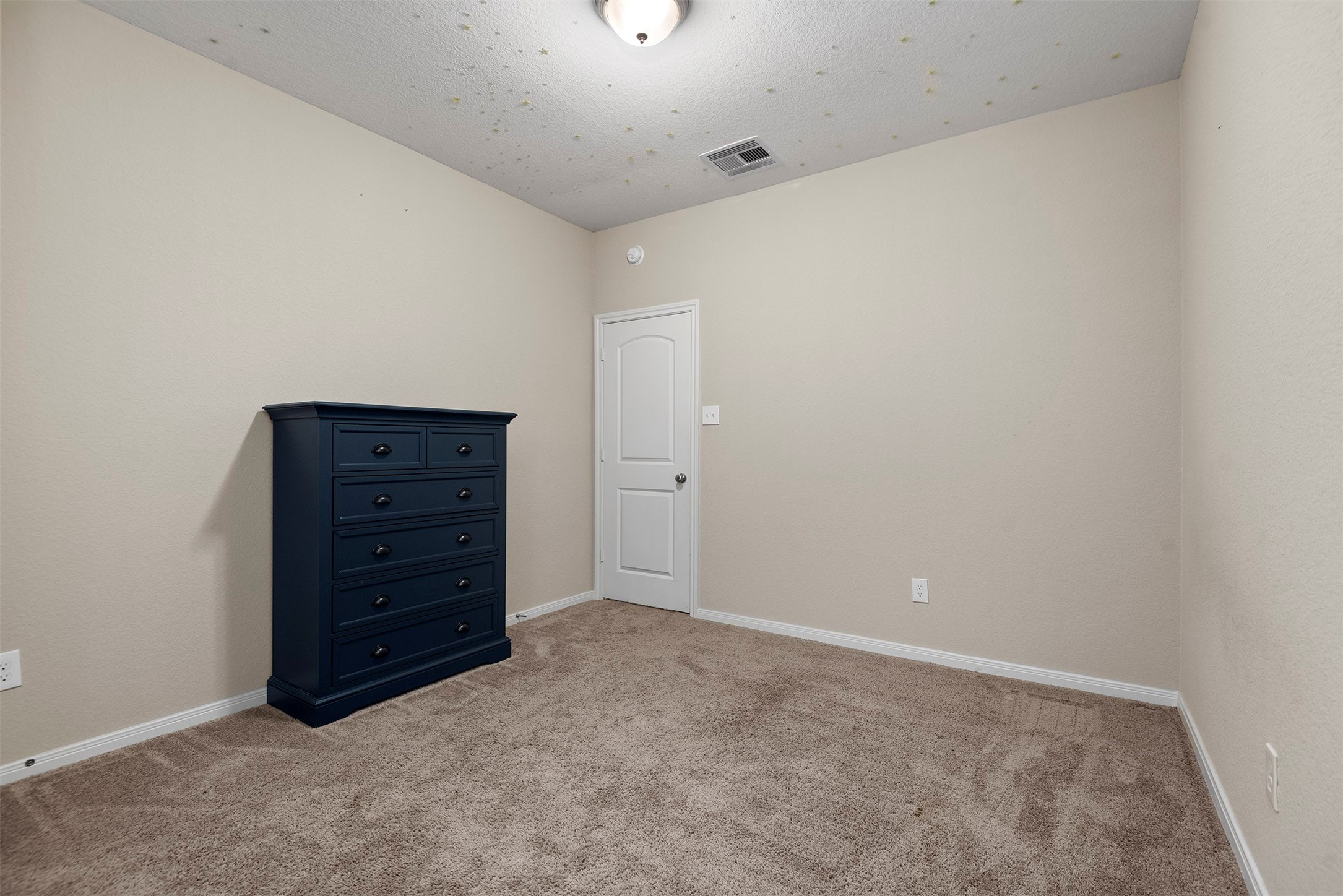 335 Biltmore Loop, Montgomery, TX 77316