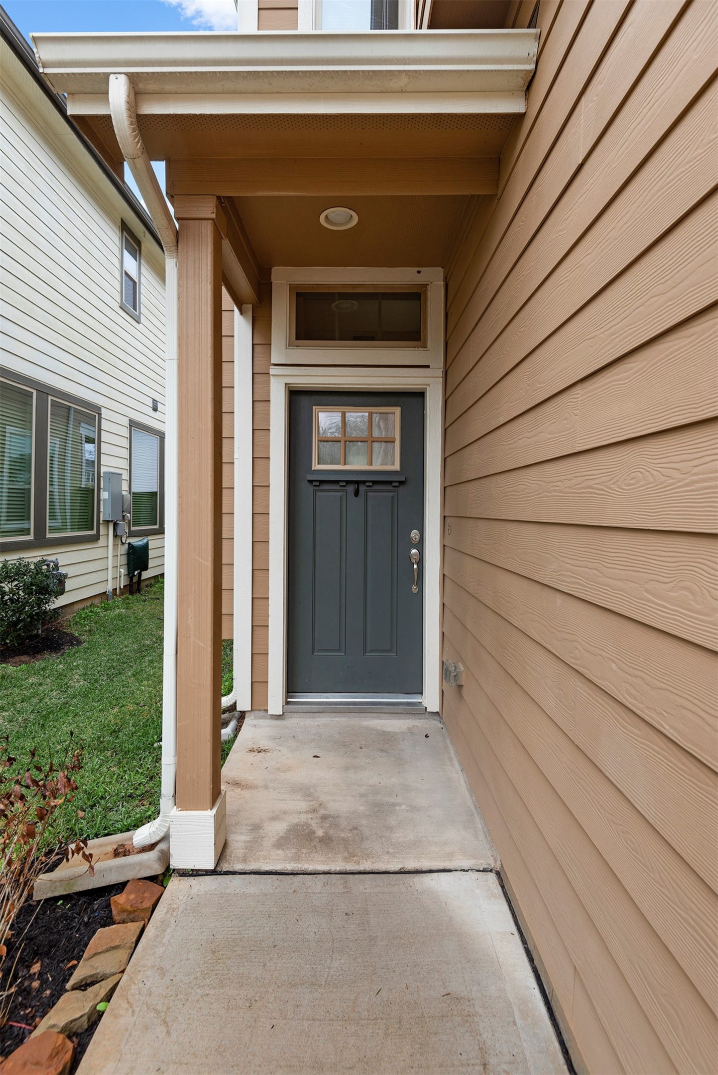 335 Biltmore Loop, Montgomery, TX 77316