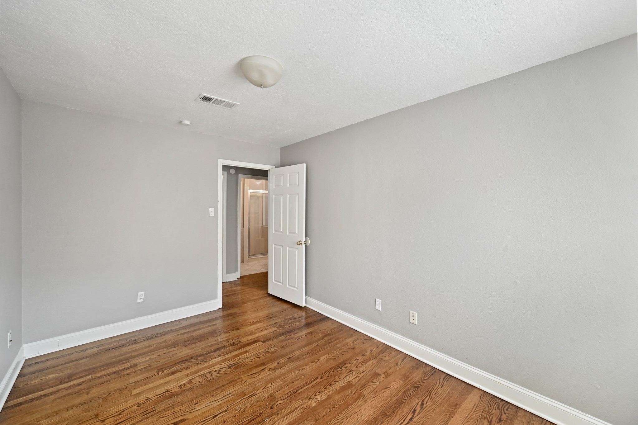 5314 Angelo Street, Houston, TX 77009