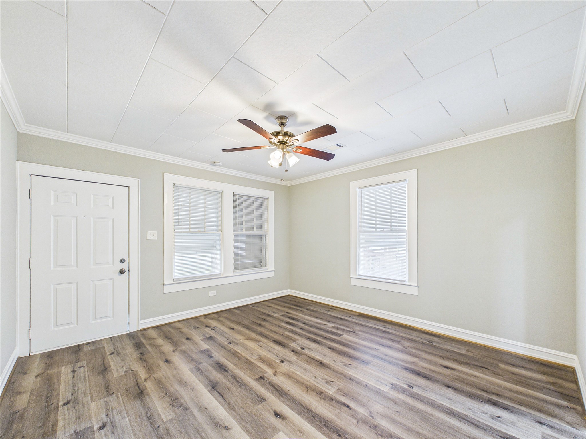 917 Laurel Street, La Marque, TX 77568