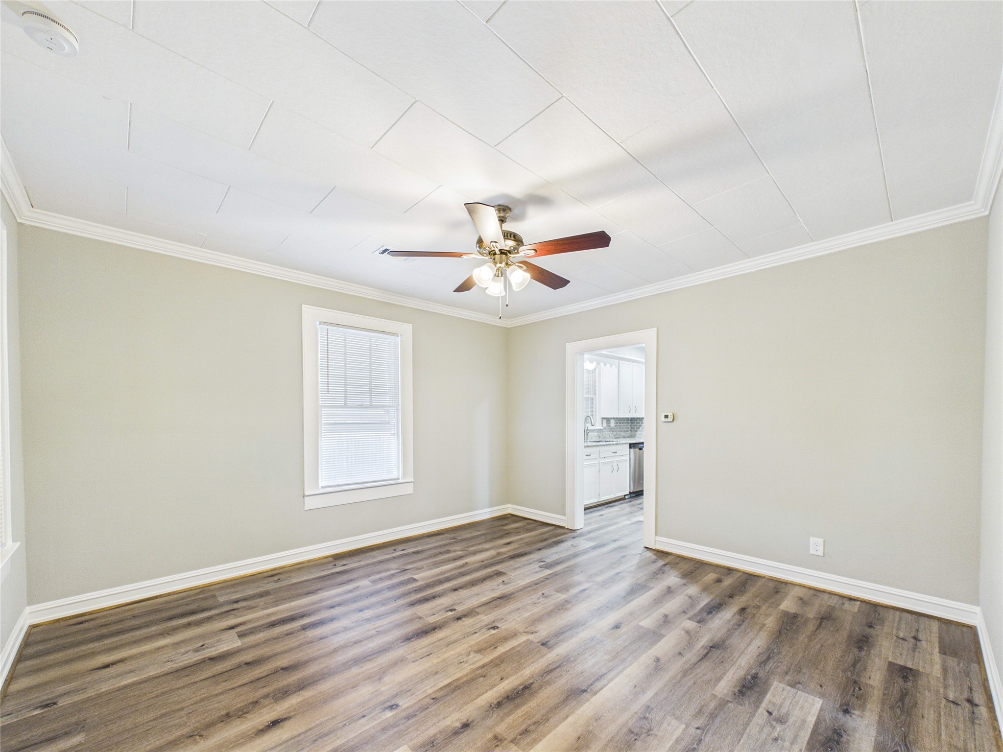 917 Laurel Street, La Marque, TX 77568