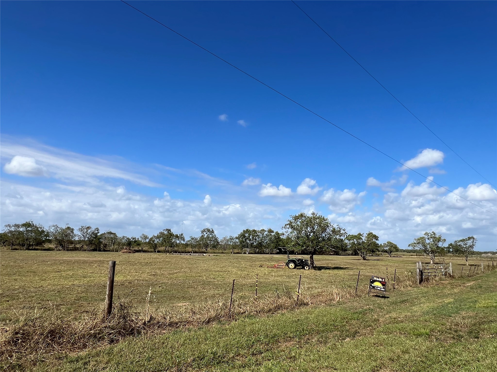 000 Redfish Drive, Hitchcock, TX 77563