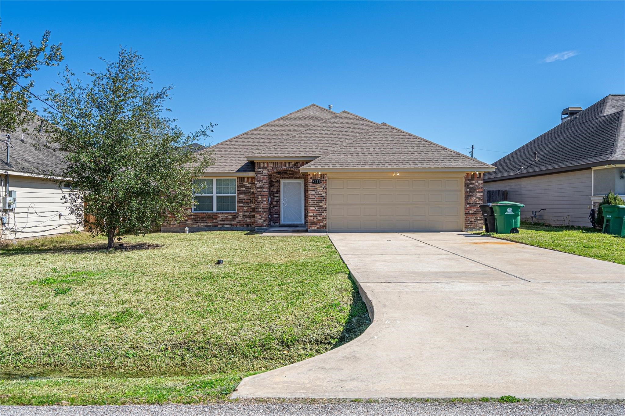 8211 Cannon Street, Houston, TX 77051
