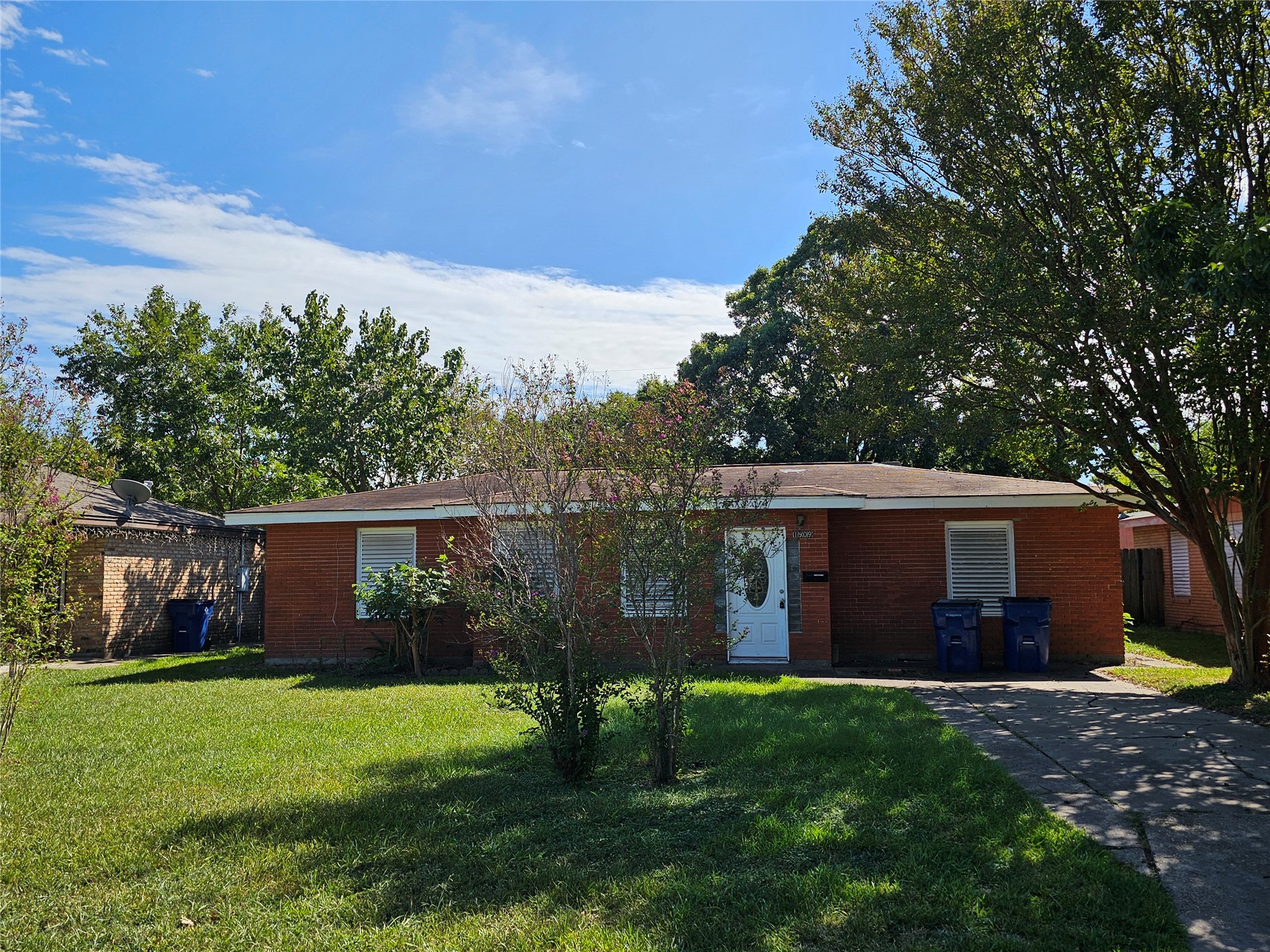 1909 2nd Avenue N, Texas City, TX 77590